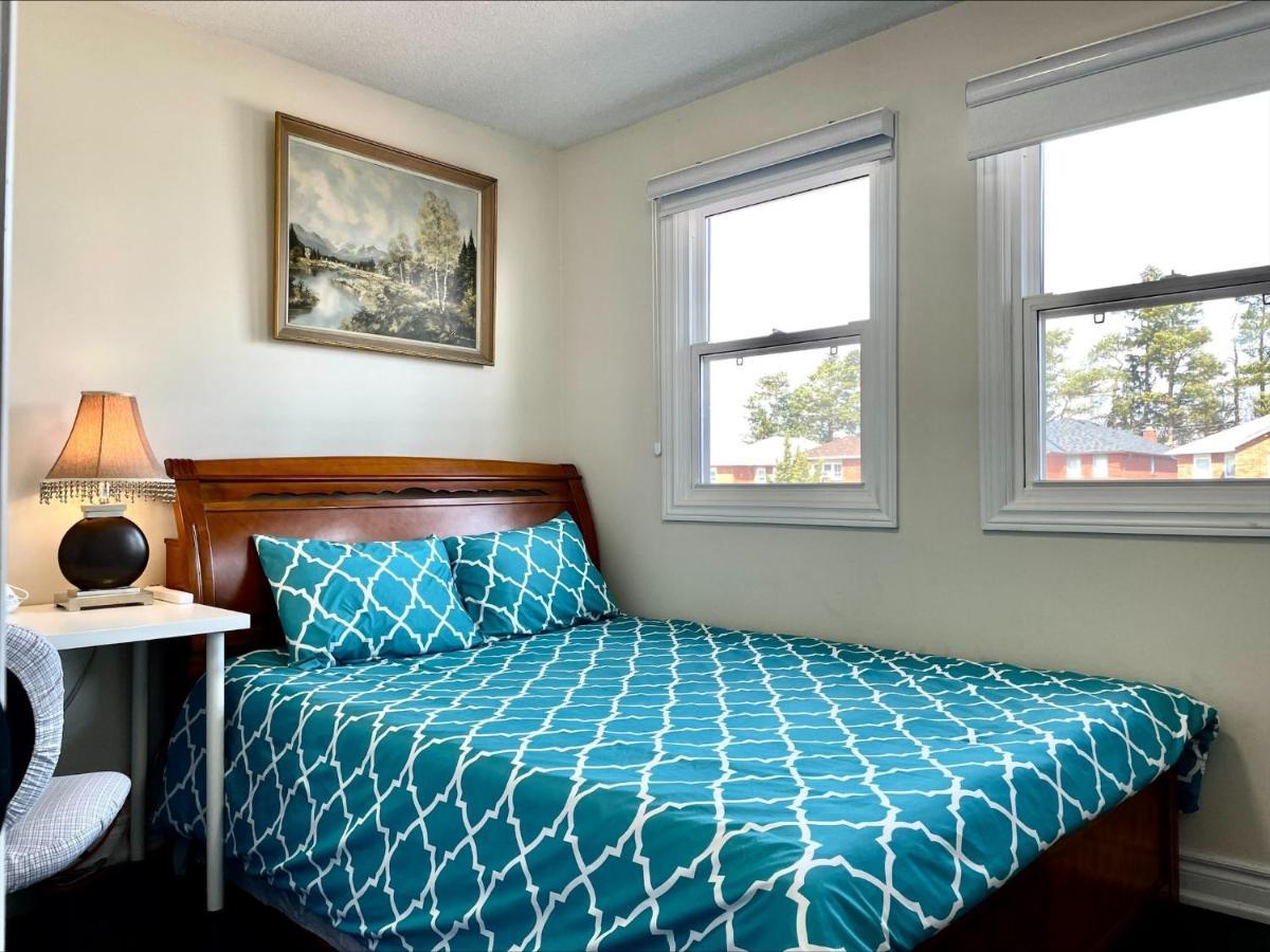 77 Nice And Warm Series Rooms Toronto Dış mekan fotoğraf