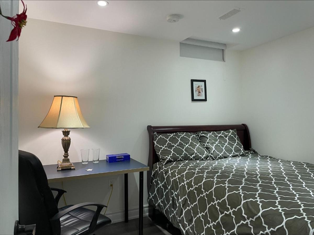 77 Nice And Warm Series Rooms Toronto Dış mekan fotoğraf